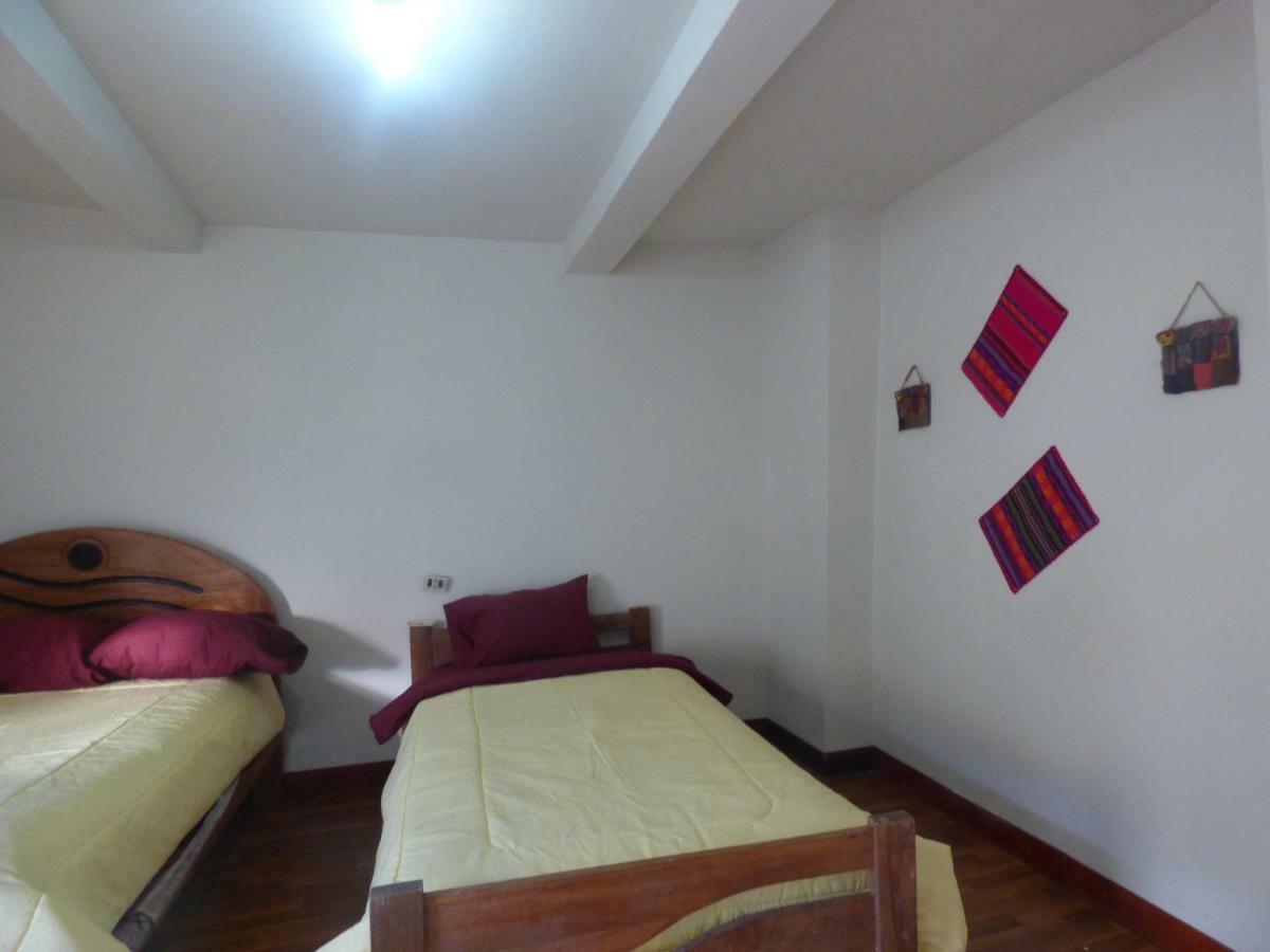 The Grasshopper Hostels Av Alta Cuzco Exterior foto