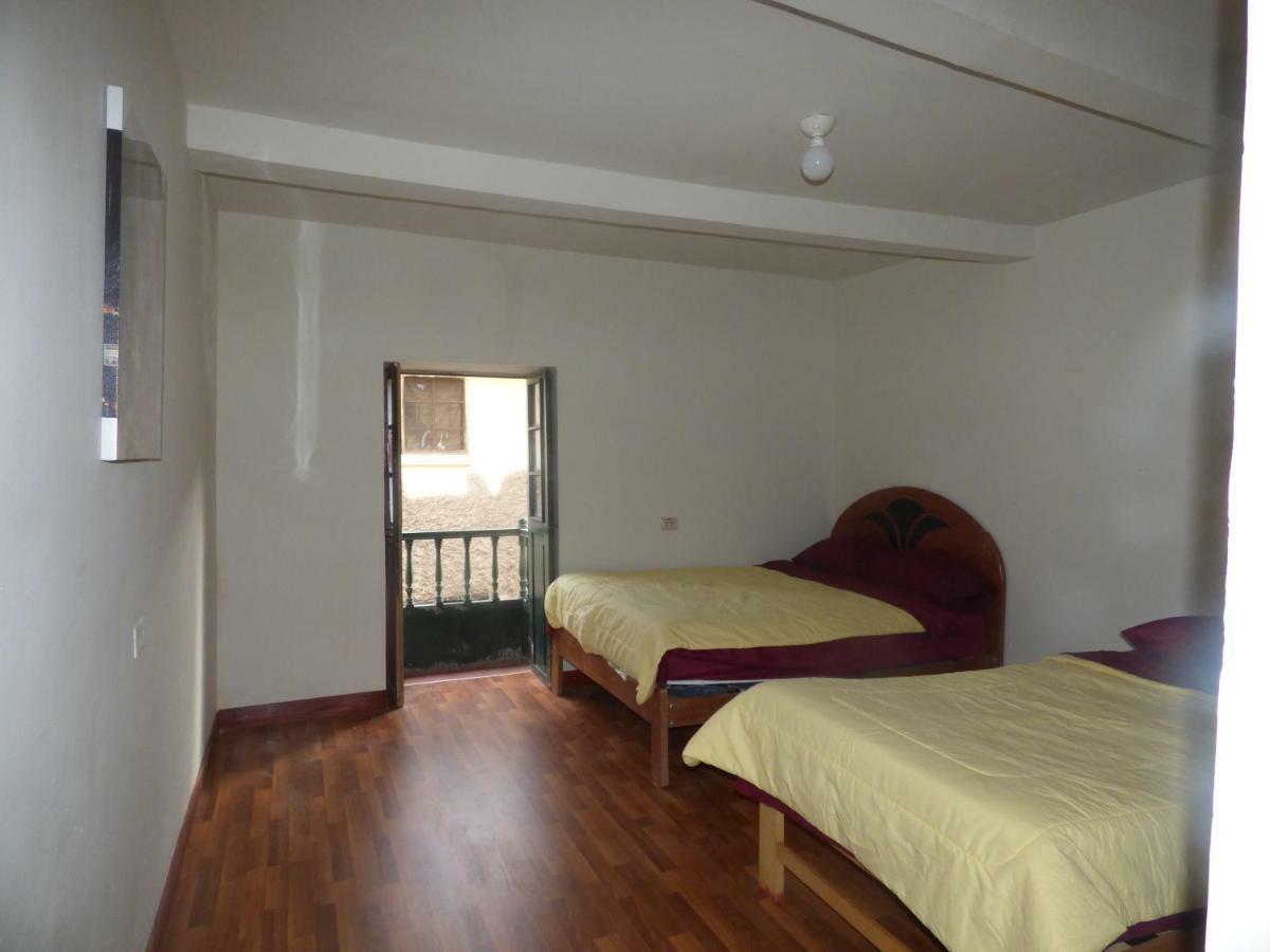 The Grasshopper Hostels Av Alta Cuzco Exterior foto