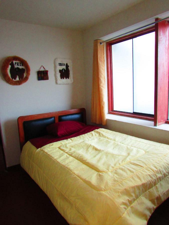 The Grasshopper Hostels Av Alta Cuzco Exterior foto