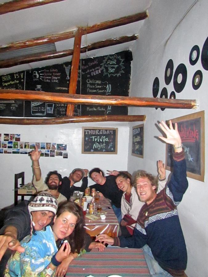 The Grasshopper Hostels Av Alta Cuzco Exterior foto