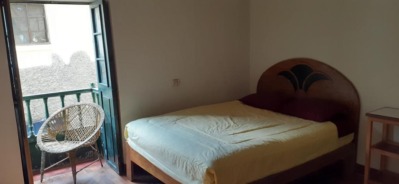 The Grasshopper Hostels Av Alta Cuzco Exterior foto